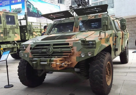 ДОНФЭН КСК141 с мест 200хп 4кс4 штурмовой машины 10 дороги военной пуленепробиваемой