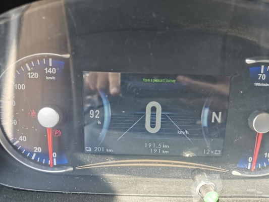 Электрическая тележка 2 новой энергии Dongfeng EEC усаживает шину батареи R15 66.8kwh