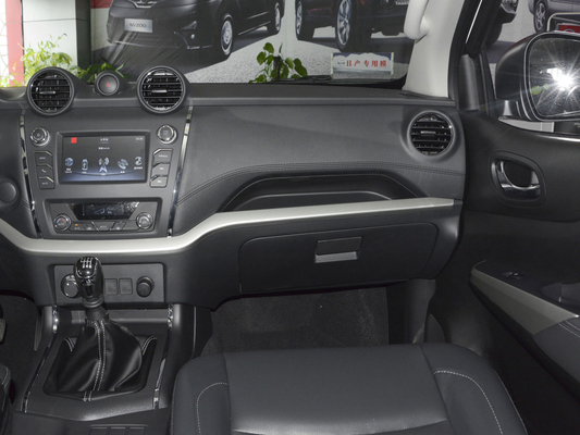 Двойной бензиновый двигатель грузового пикапа 6MT 4WD 231HP двери SUV Seater 4 строки 5