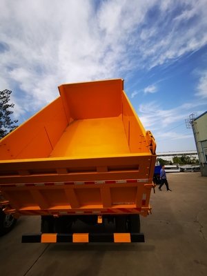 Самосвал 4x2 Dongfeng тяжелый небольшая тонна 136HP тележки Tipper GVW 17,5