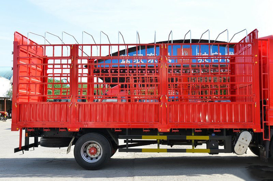 Строка DongFeng D9K 4x2 тележки грузового транспорта доставки загородки одиночная